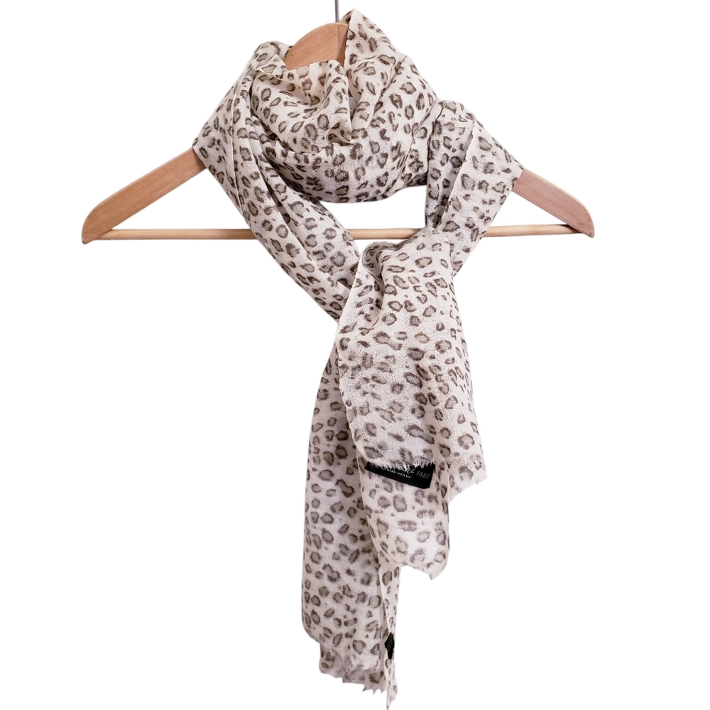 Saldarini 1882 Italy Silk & Wool Blend Cream & Leopard Print Lightweight Scarf
